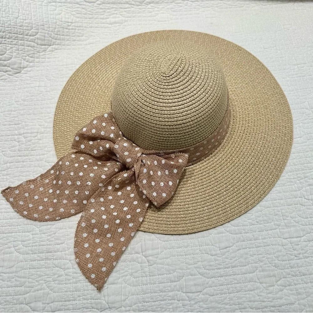 Women’s tan straw hat with brown & white polka dot band and bowknot - Picture 1 of 5